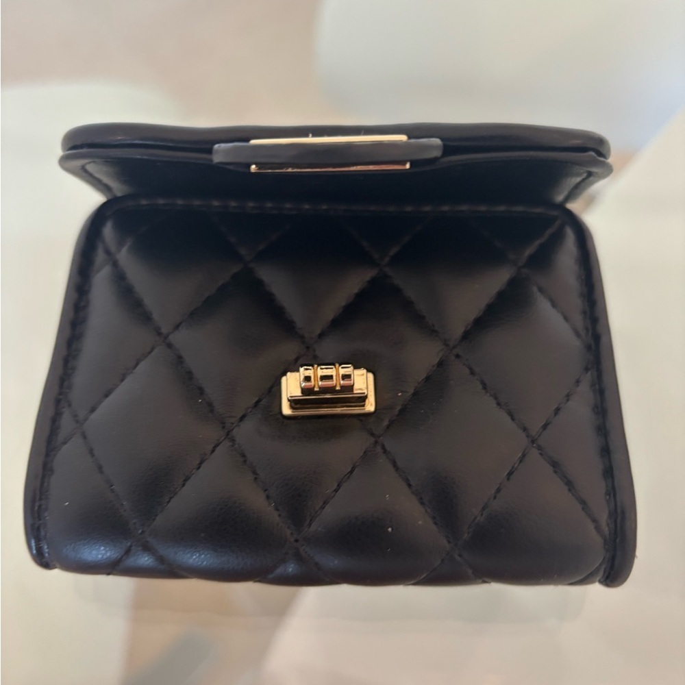 Credit Card Holder - Picture 2 of 4